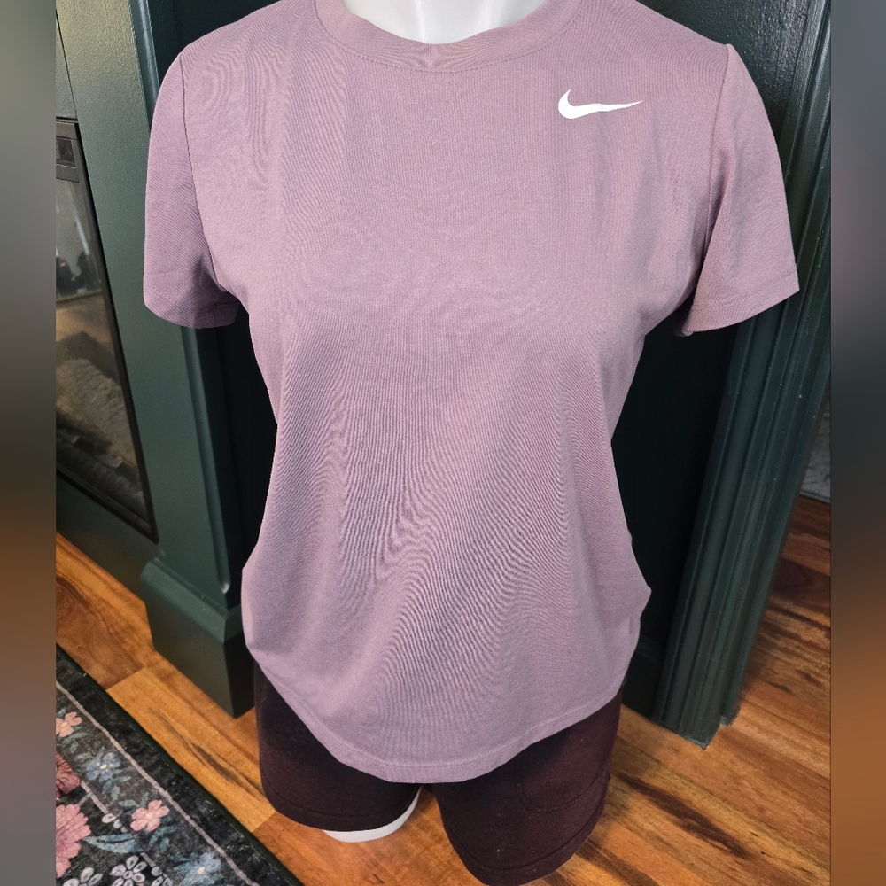 Nike Women's Dri-FIT Miler Running Top Mauve Women’s Medium